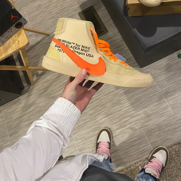 “All Hallows Eve” Off White Nike Blazer - Picture 2 of 3